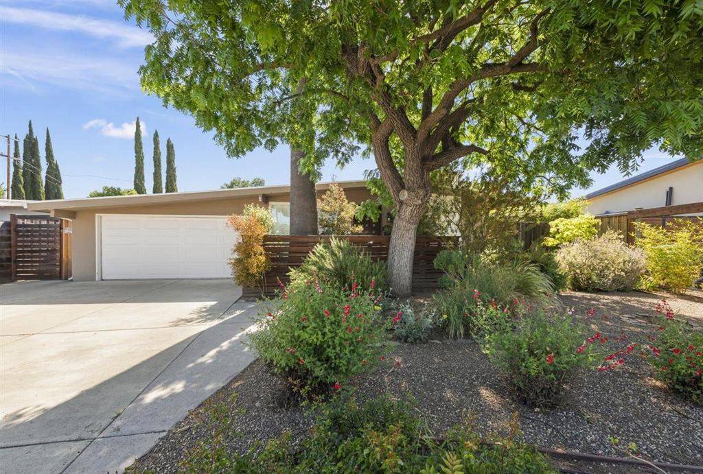 Campbell, CA 95008,494 Century DR