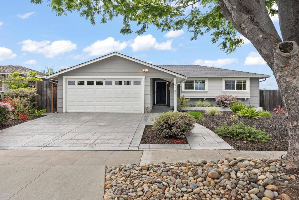 San Jose, CA 95118,5251 Larchwood DR