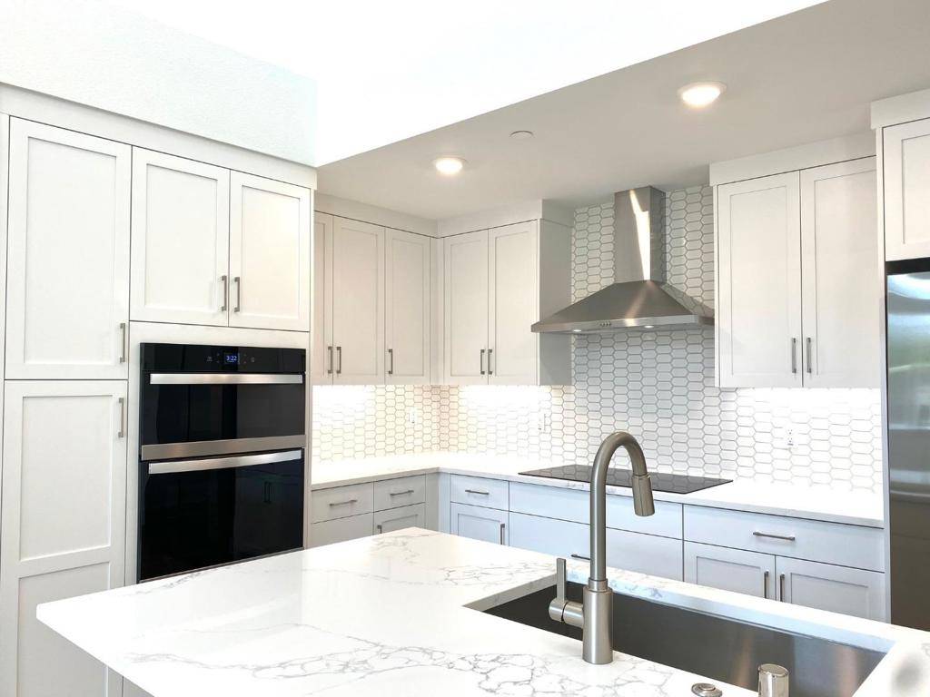 Saratoga, CA 95070,10620 Elm CIR