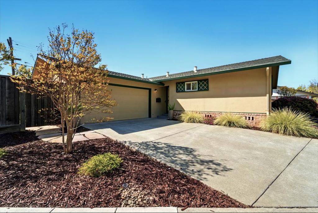 Campbell, CA 95008,2299 Maximilian DR