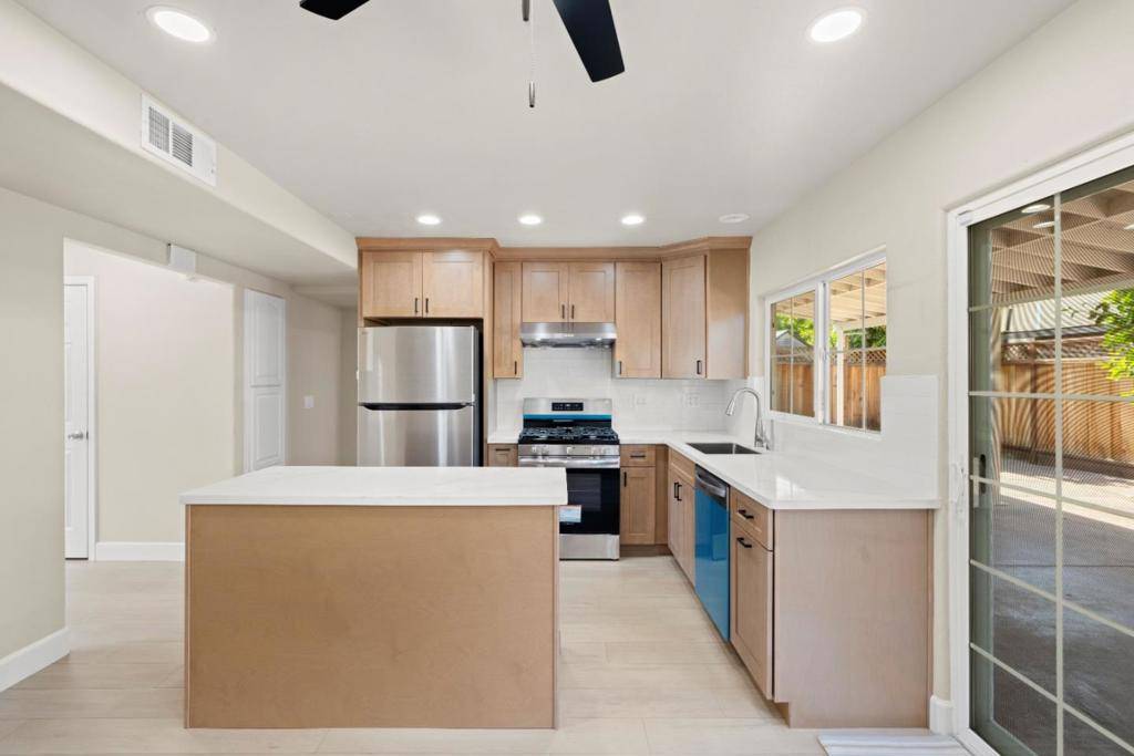 San Jose, CA 95122,1429 Crucero CT
