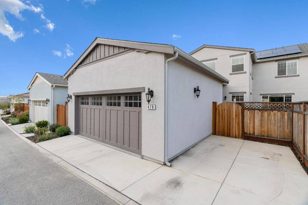 Marina, CA 93933,478 Lassen WAY