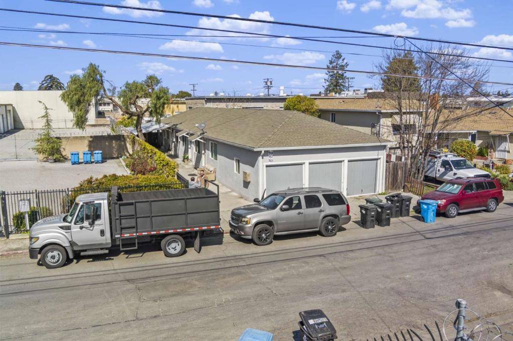 Redwood City, CA 94063,757 Warrington AVE