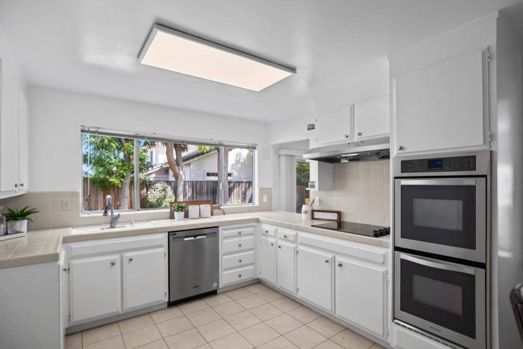 731 Liverpool WAY Sunnyvale, CA 94087