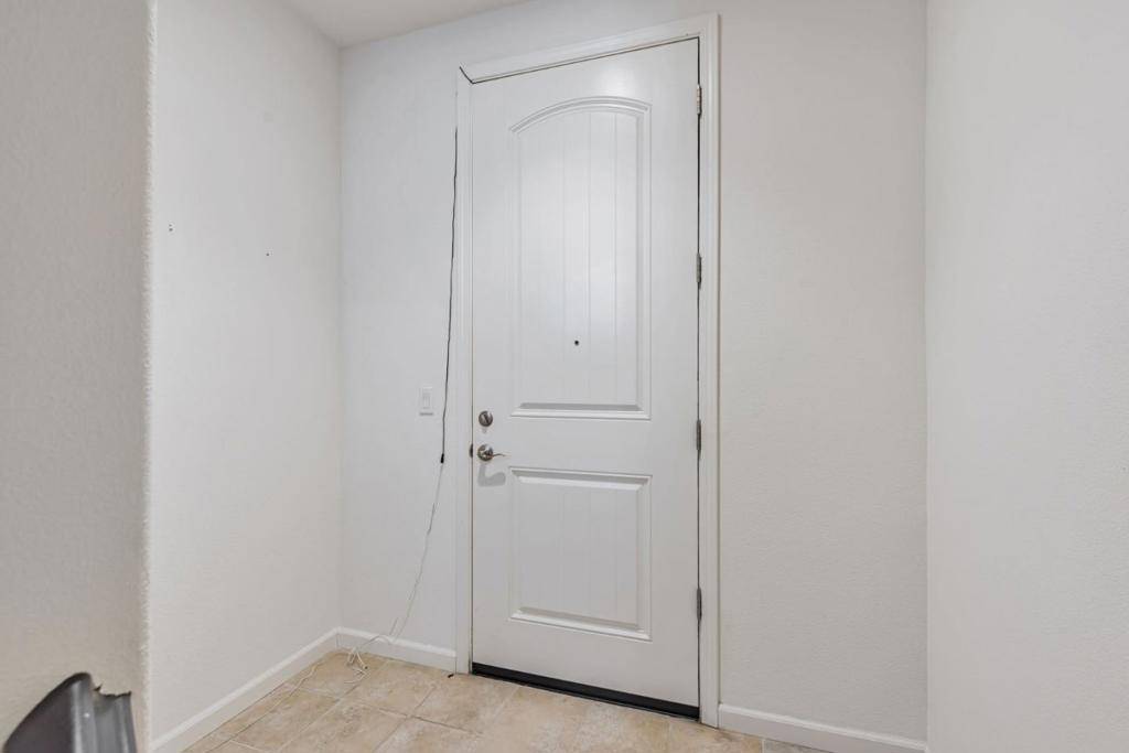 Milpitas, CA 95035,315 Expedition LN