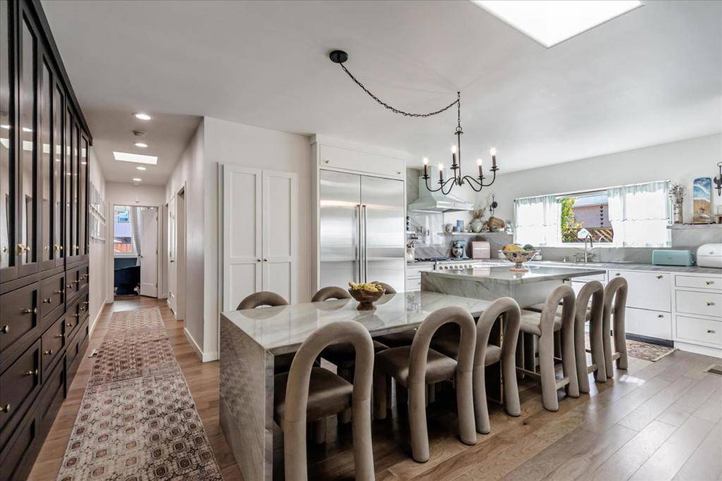 Los Gatos, CA 95030,26 Pleasant ST