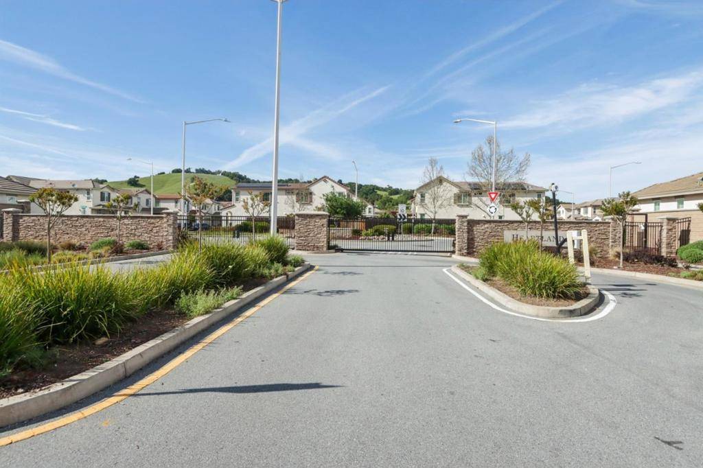 Gilroy, CA 95020,1838 Tamarind WAY