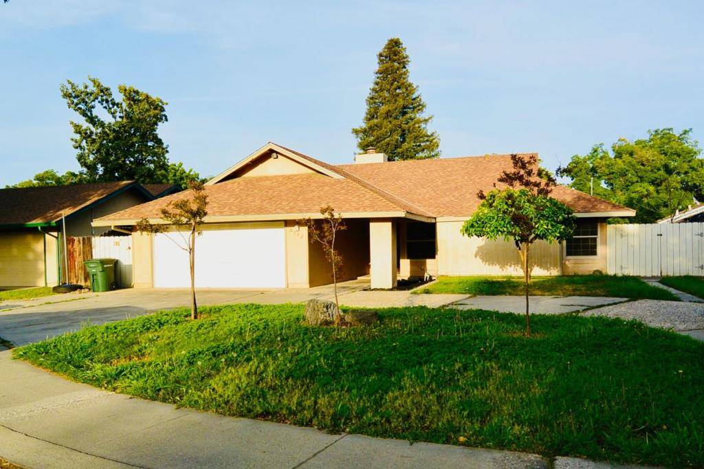 Modesto, CA 95355,2708 Palomino LN