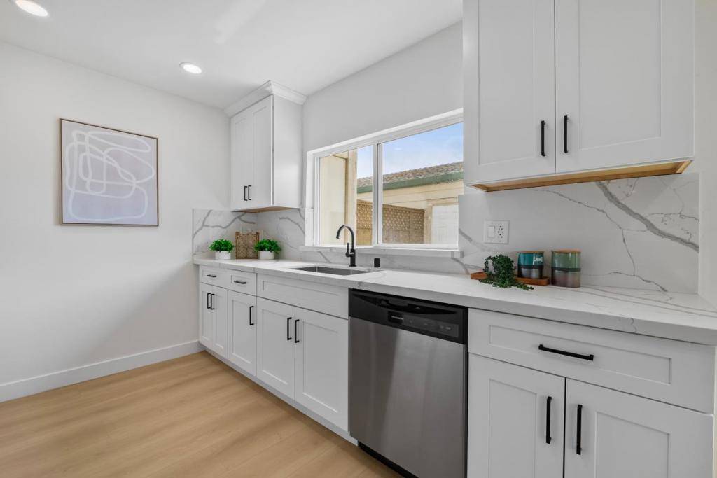 4251 Apollo CIR Union City, CA 94587
