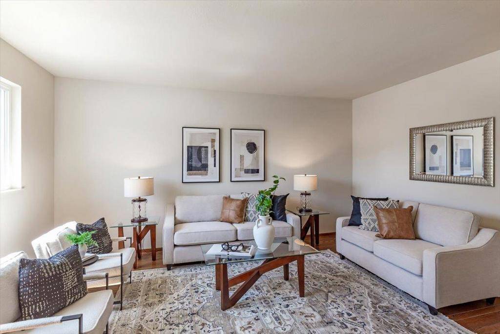 Saratoga, CA 95070,20517 Carniel AVE