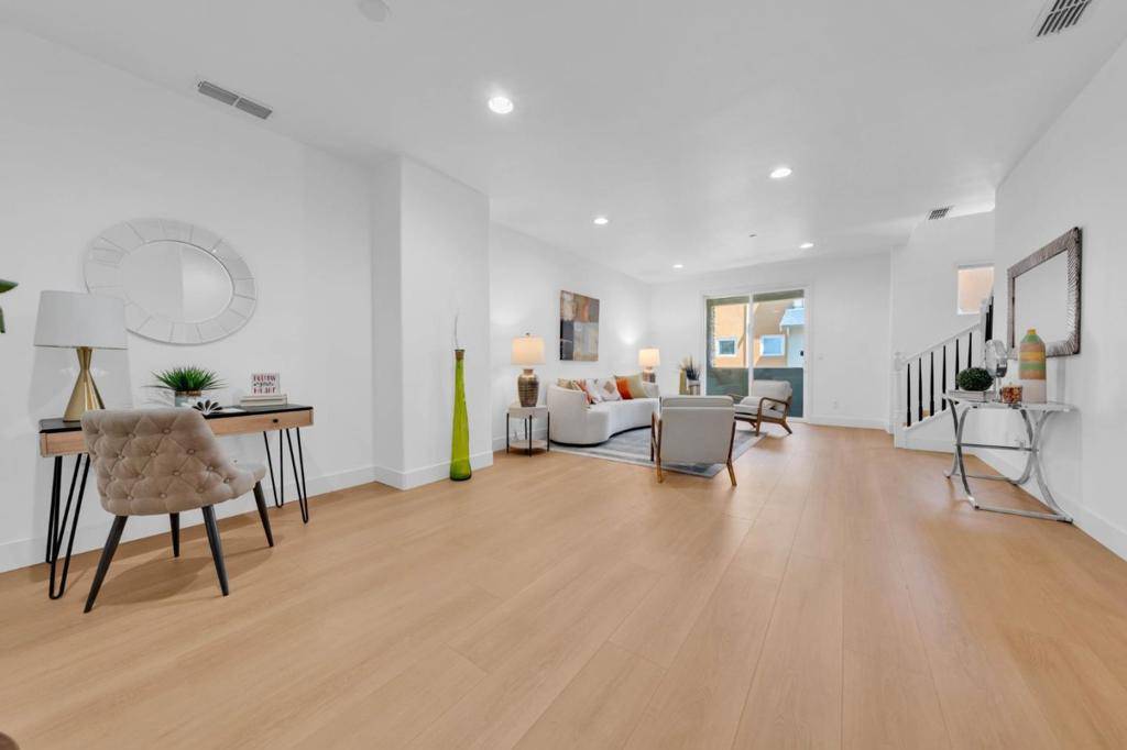 Milpitas, CA 95035,1274 Nestwood WAY