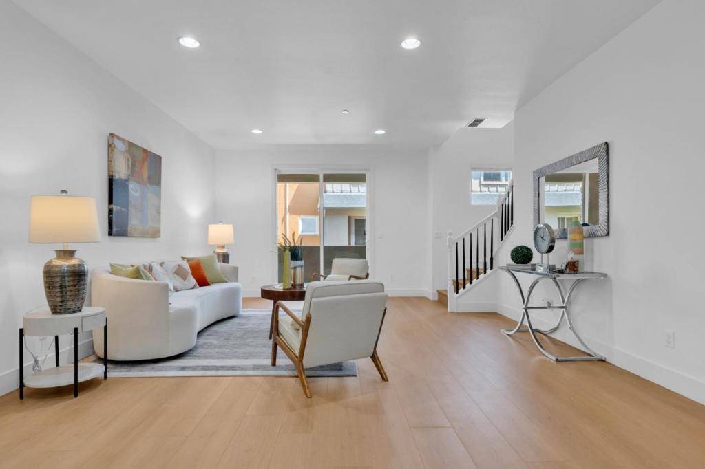 Milpitas, CA 95035,1274 Nestwood WAY
