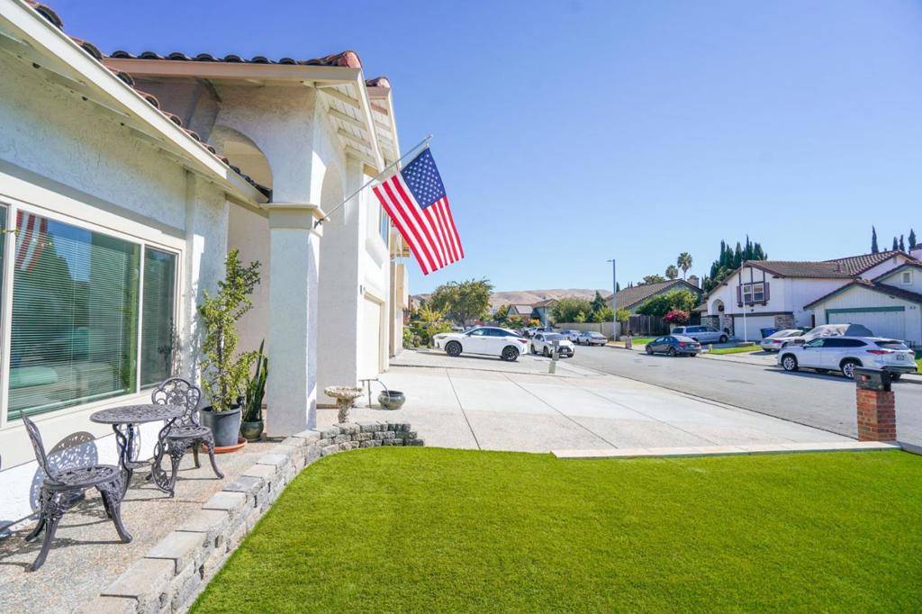 Milpitas, CA 95035,847 PACHECO DR