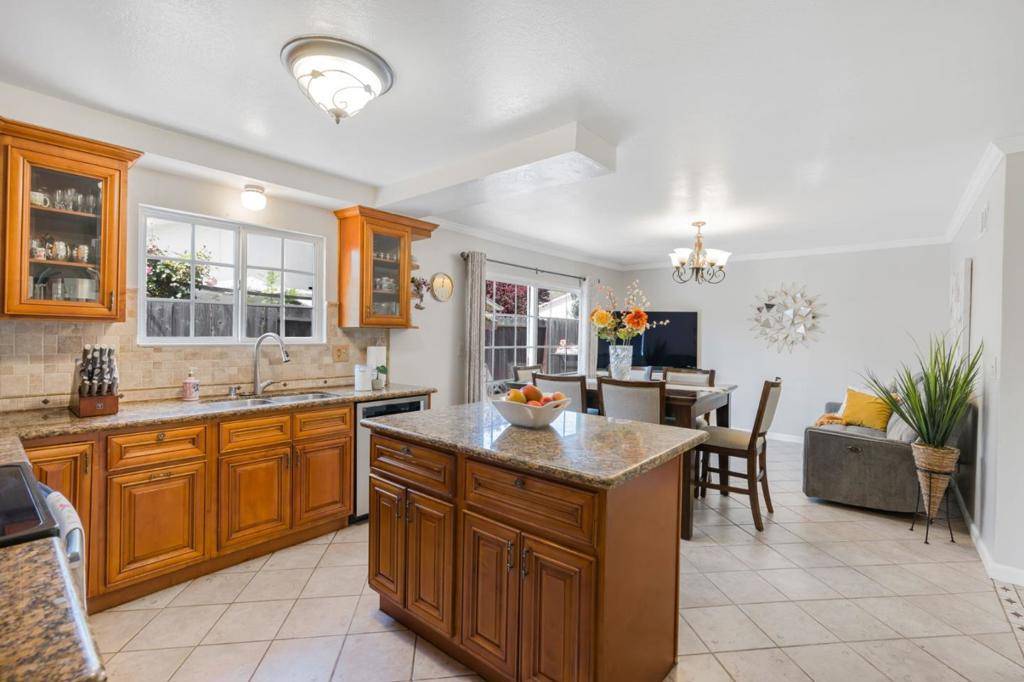 685 Parvin DR Milpitas, CA 95035