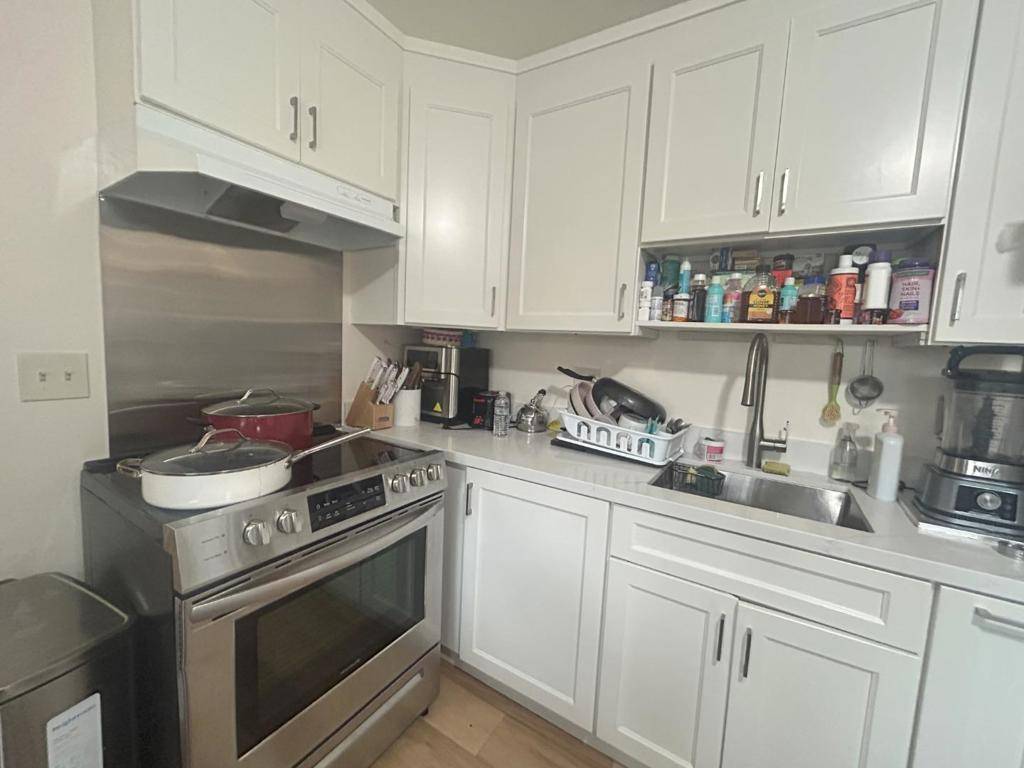 San Rafael, CA 94901,20 Marian CT