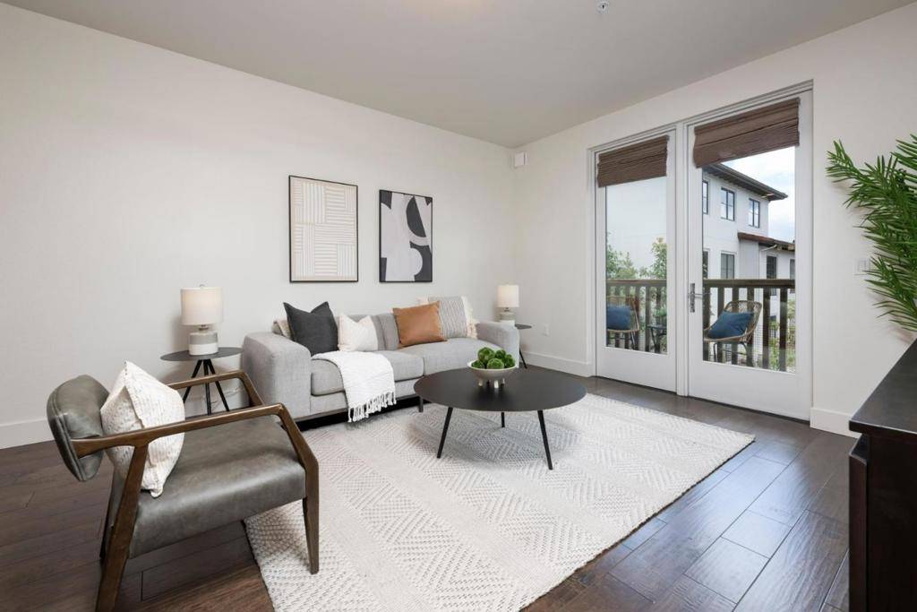San Carlos, CA 94070,657 Walnut ST #426