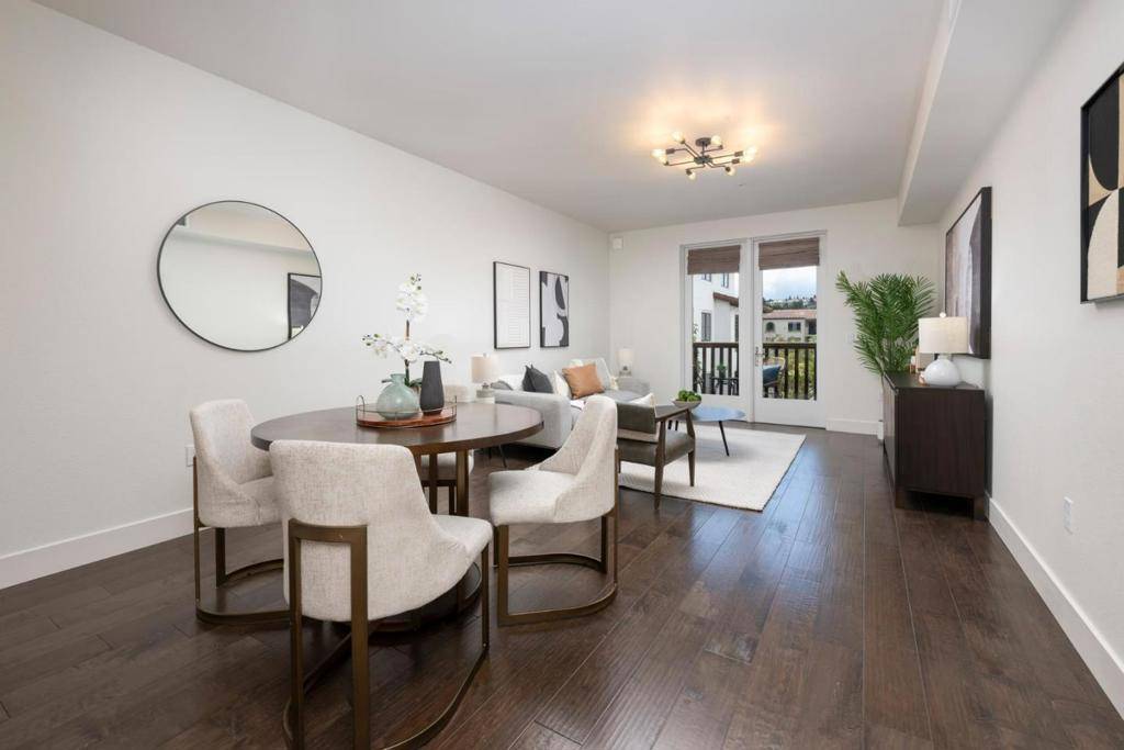 San Carlos, CA 94070,657 Walnut ST #426