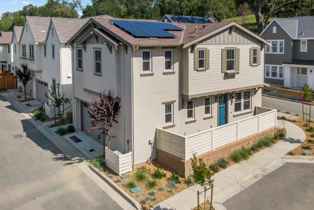 Monte Sereno, CA 95030,18825 Montalvo Oaks CIR