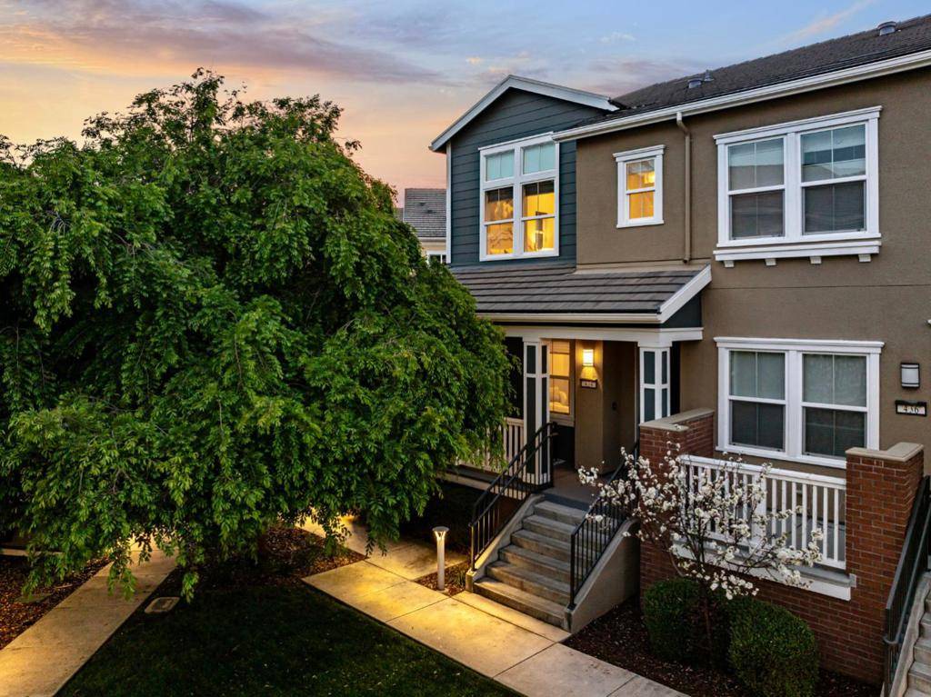San Mateo, CA 94403,434 Mccown AVE