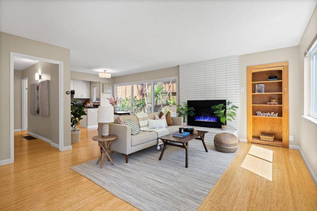 Berkeley, CA 94709,1337 Henry ST #E
