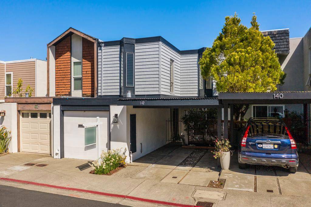 San Bruno, CA 94066,142 Oxford LN