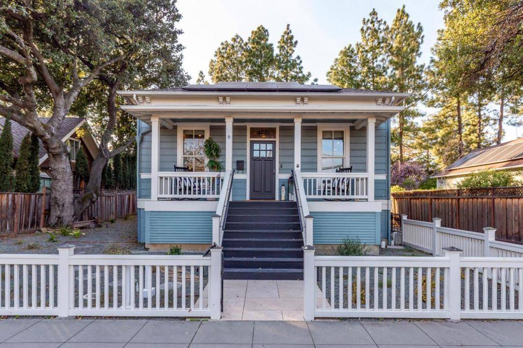 Los Gatos, CA 95032,467 University AVE