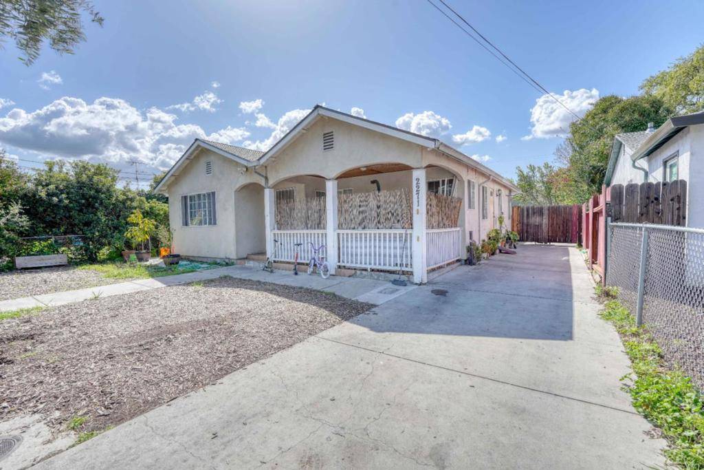East Palo Alto, CA 94303,2271 Euclid AVE