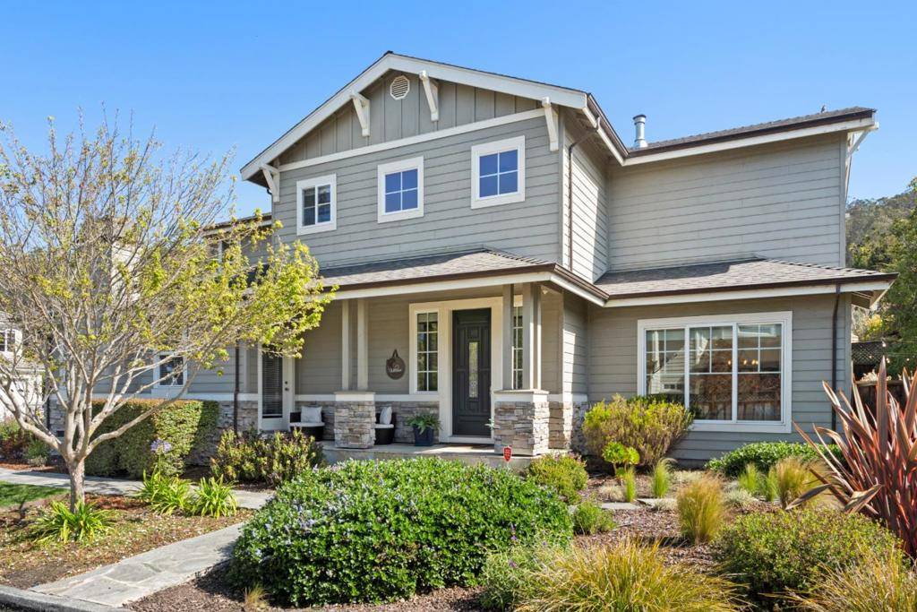 Half Moon Bay, CA 94019,412 Magellan AVE