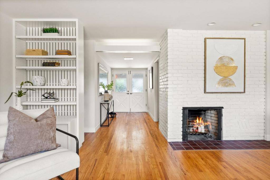 Sunnyvale, CA 94087,1193 Kelsey DR