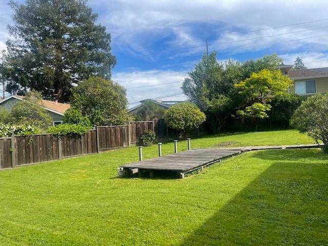 Redwood City, CA 94061,735 Alameda De Las Pulgas