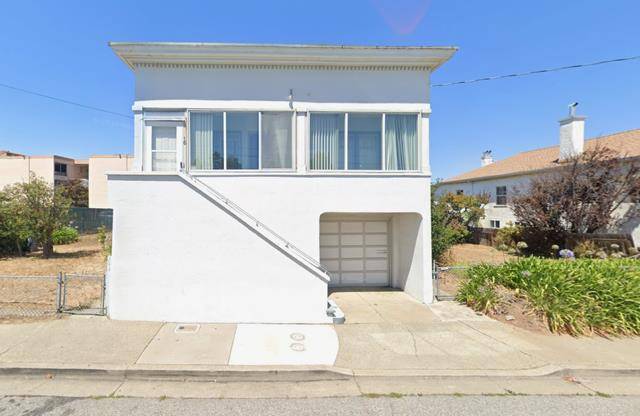 Millbrae, CA 94030,16 Center ST