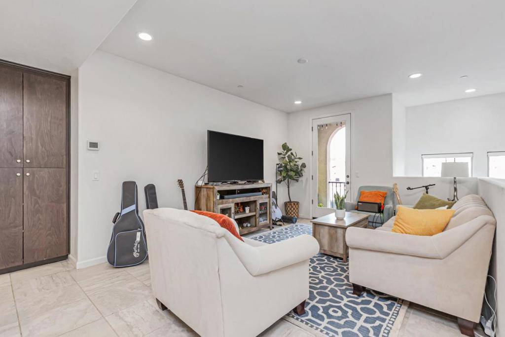 Milpitas, CA 95035,1931 Journey ST