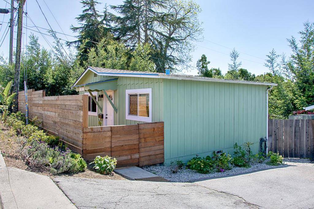 Aptos, CA 95003,311 Mar Vista AVE