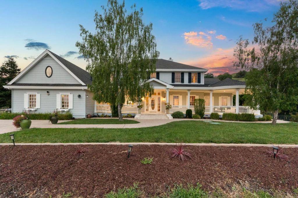 Gilroy, CA 95020,9560 Via Del Oro