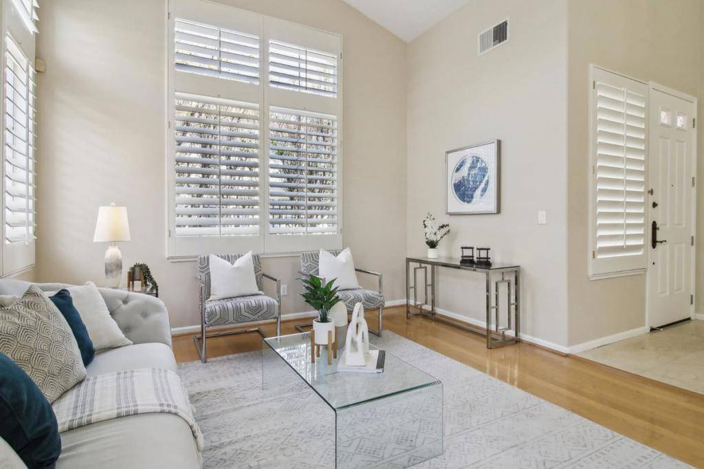 18 Joseph DR South San Francisco, CA 94080