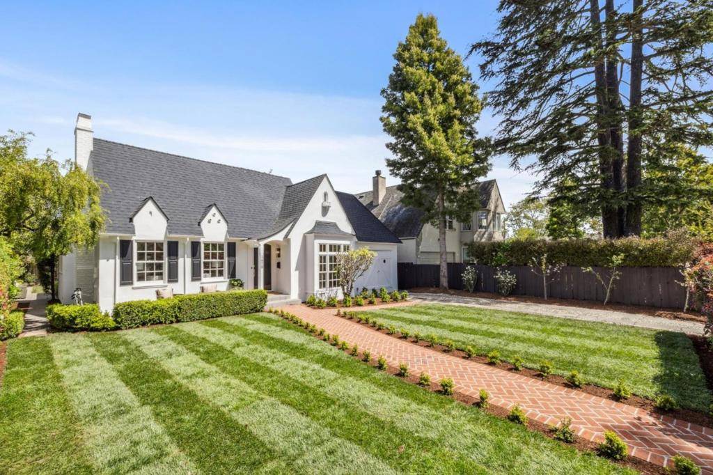 Burlingame, CA 94010,1476 Highway RD