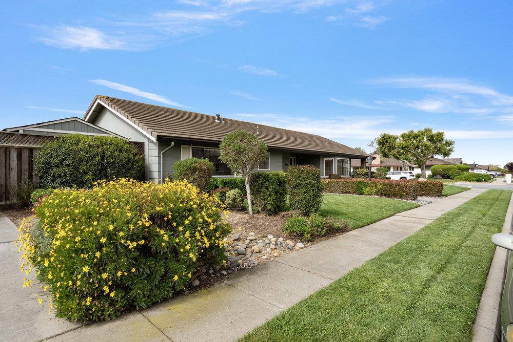 Salinas, CA 93901,745 Ambrose DR