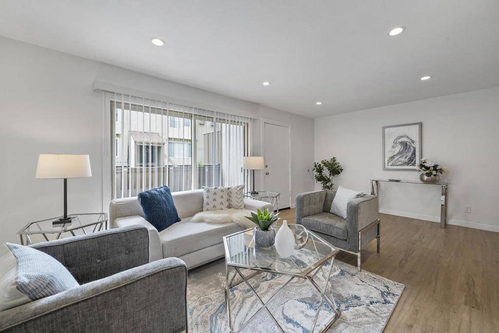 San Jose, CA 95129,410 Auburn WAY #19