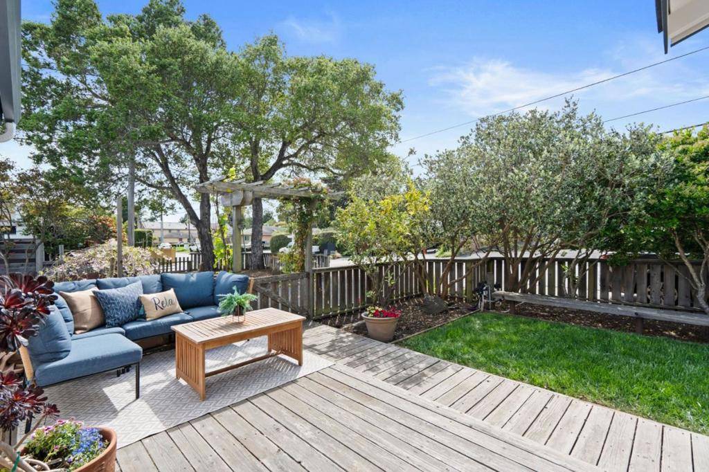 Santa Cruz, CA 95062,1570 Thompson AVE