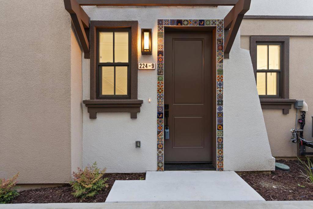 Sunnyvale, CA 94086,224 Carroll ST #9