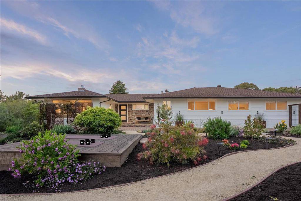 Aptos, CA 95003,3400 Haas DR