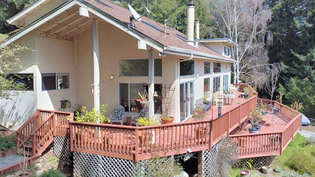 Santa Cruz, CA 95065,305 Mountain View RD