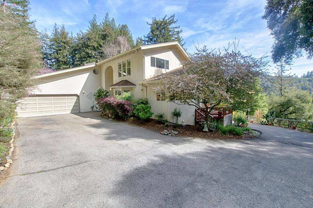 Santa Cruz, CA 95065,305 Mountain View RD
