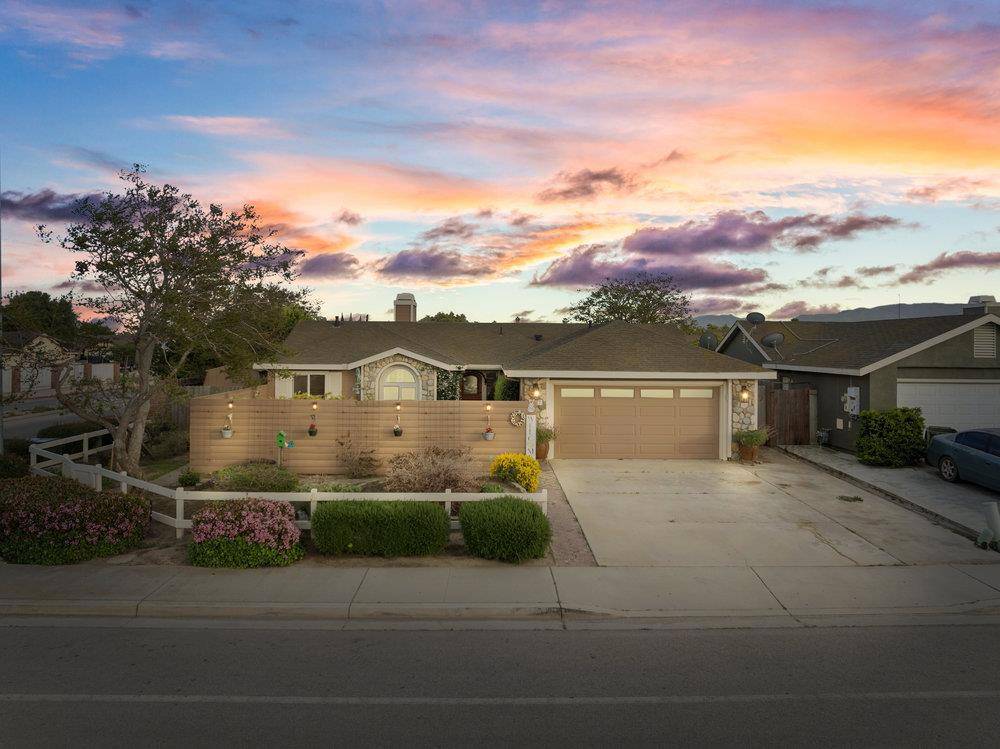 Greenfield, CA 93927,1227 Apple AVE