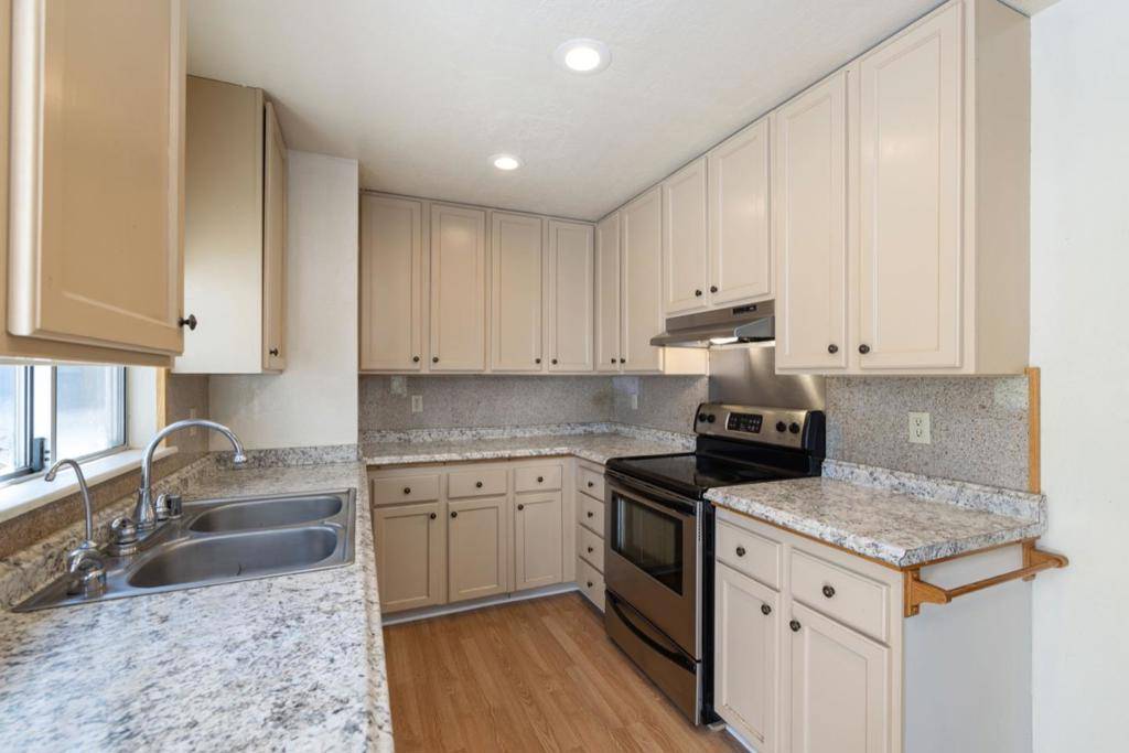 Royal Oaks, CA 95076,14440 Ridgecrest RD