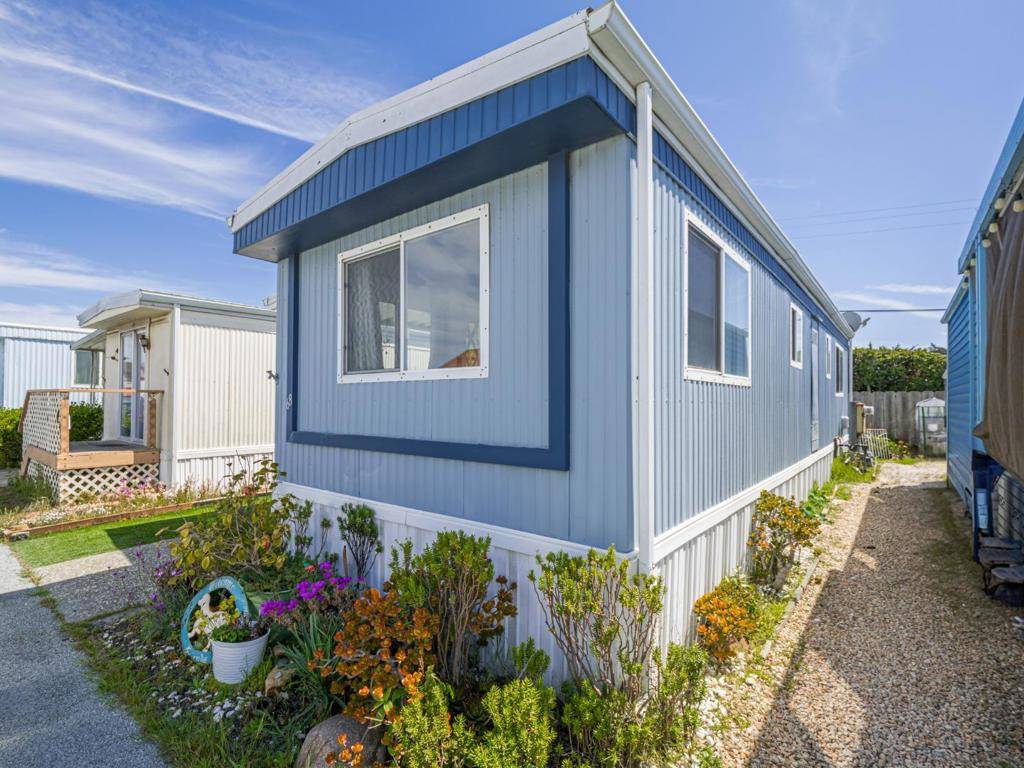 Marina, CA 93933,3128 Crescent