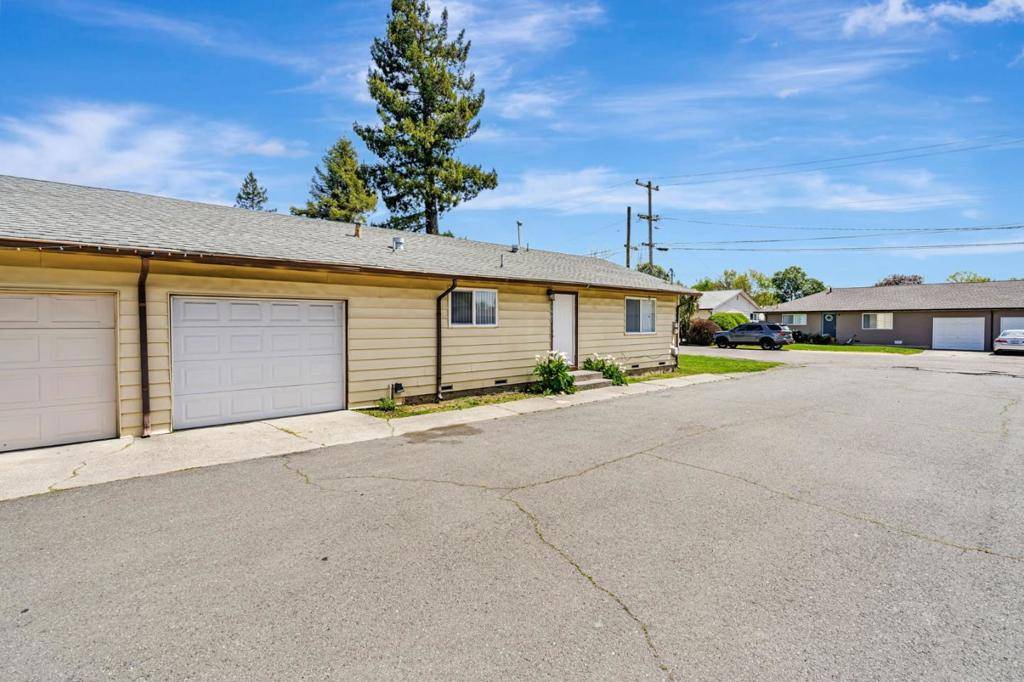 Santa Rosa, CA 95407,1660 Dutton AVE
