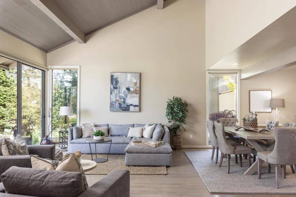 Carmel Valley, CA 93923,9685 Sycamore CT