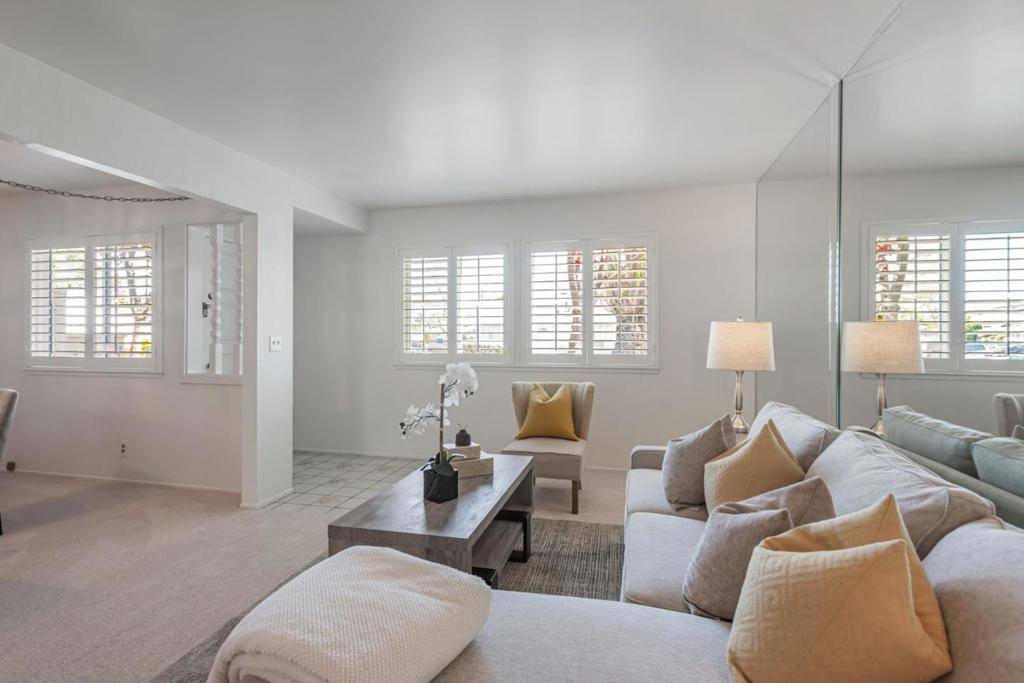 Foster City, CA 94404,702 Nina LN