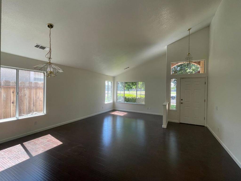 Modesto, CA 95356,1801 Patton DR